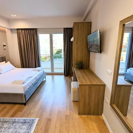 Appartement With Garden & Balcony